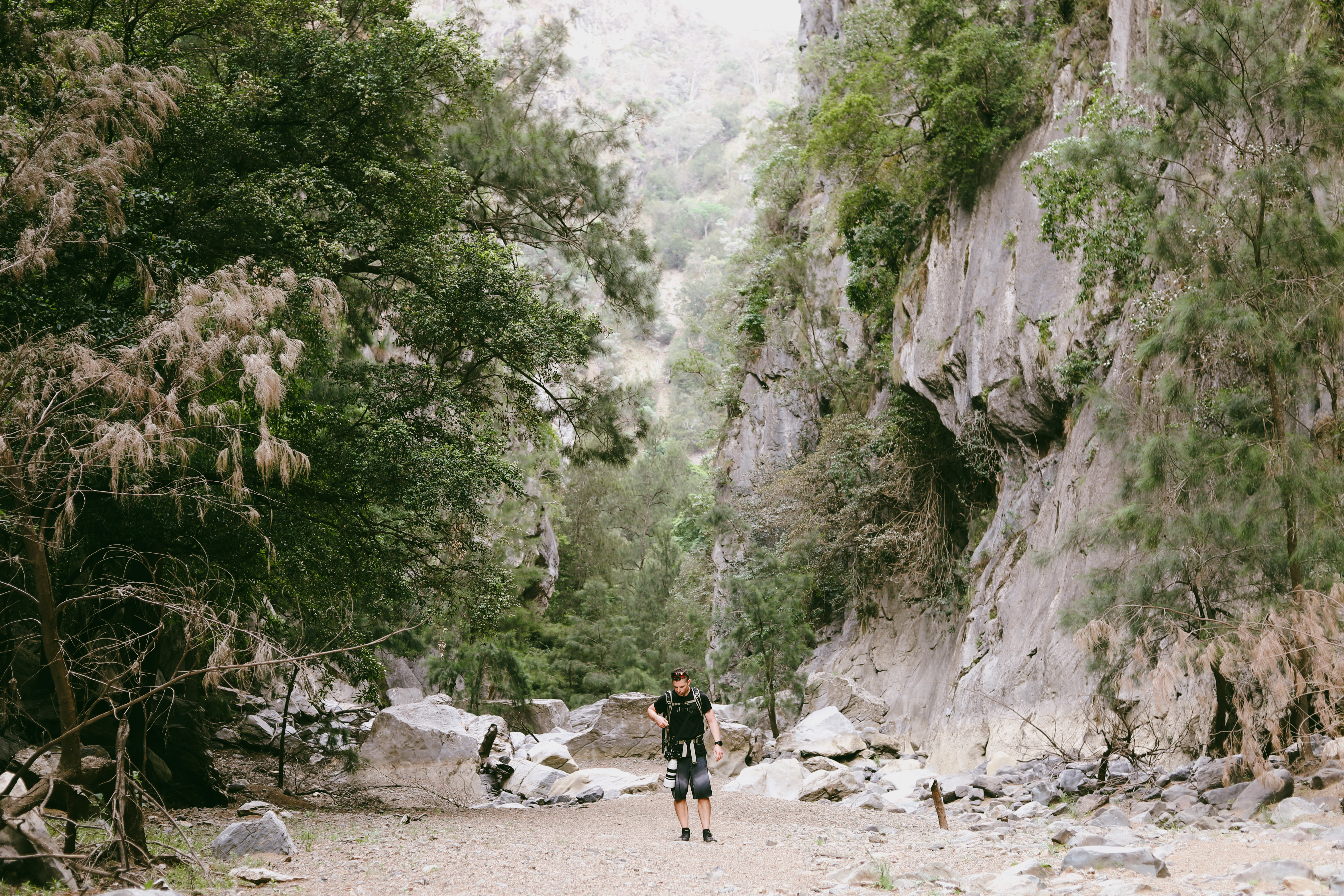 hiker at the bottom of the bungonia gorge red track hiking route