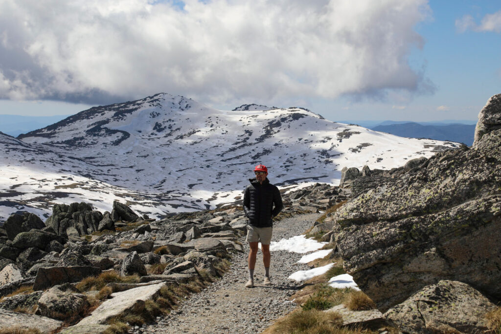 walking to Mount Kosciuszko